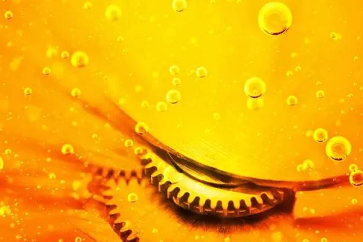Engine Oil: Breaking Down Different Types and Uses